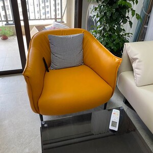 沙发椅单人位小休闲轻奢老虎阳台单个客厅北欧设计师橙色真皮单椅