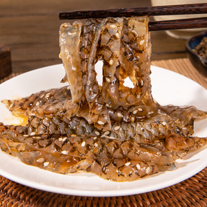 阿杏屋藤椒味鱼皮开袋即食鲜香嚼劲爽辣鱼皮即食酥脆海鲜200g