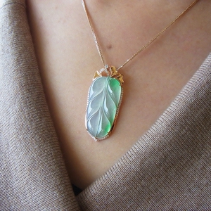 18k金镶叶子吊坠