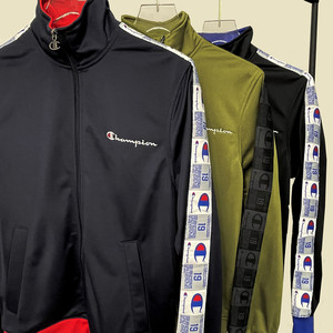 冠军拼接棒球服