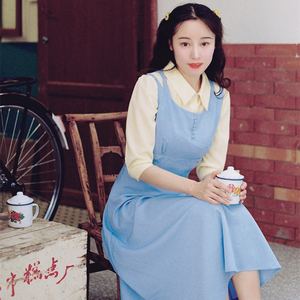 toffee原创80年代复古电影画报怀旧套装衬衫 背心裙两件套