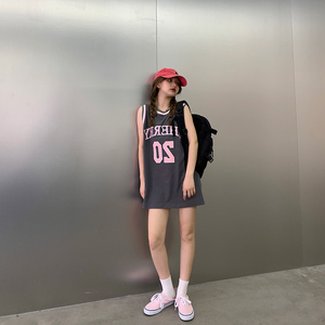 甜甜的篮球服背心球衣女夏季外穿t恤吊带甜辣灰色无袖运动上衣萱