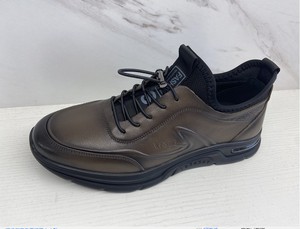 飞鸵男鞋2022年新款潮春秋款真皮休闲鞋春秋款男士百搭英伦皮鞋