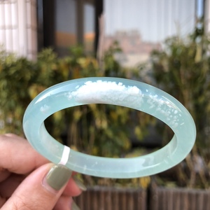 蓝天白云贵妃手镯 蓝色岫玉天青冻镯子女 禅意境 风景画镯 小精品