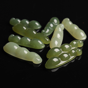 亲宝水晶天然精雕和田玉福豆吊坠女男款 鸭蛋青和田青玉项坠