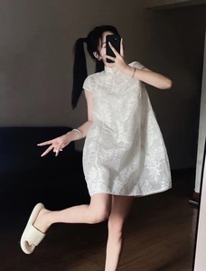 新中式复古改良旗袍风白色提花连衣裙2022新款宽松百搭休闲气质女