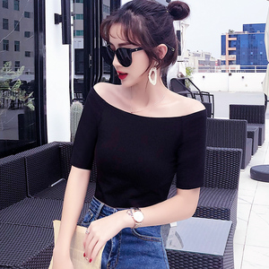 紧身心机t恤女小众一字肩上衣服2021新品潮古着感打底衫中袖露肩
