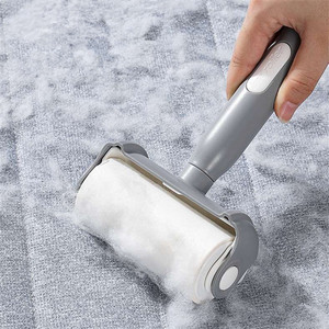日本家用粘毛器床上清洁滚刷衣服吸尘黏滚除沾毛滚筒粘尘卷纸神器