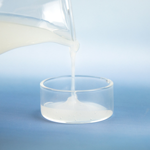 法国赛比克simulgel eg乳化剂冷配diy化妆品原料自制护手霜增稠剂