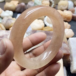 玉源福 无籽草莓酱内蒙古佘太翠佘太玉天然玉石手镯精品高光原条