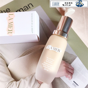 新款 la mer/海蓝之谜 鎏光焕变粉底液 spf20 30ml轻薄遮瑕保湿