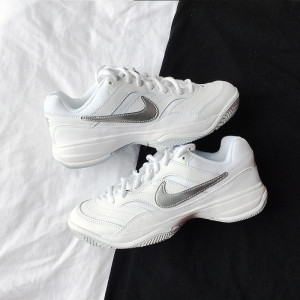 耐克代购小白鞋