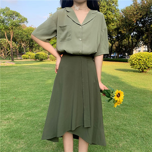温柔风牛油果绿衬衫搭配半身裙套装春夏季可盐可甜两件套装女森系
