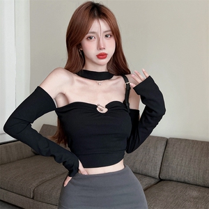 chic一字肩上衣女别致挂脖露肩打底衫性感纯欲紧身超短款露脐t恤