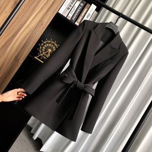 2024春季新款韩版OL风系腰带黑色小西装宽松气质中长款西服外套女