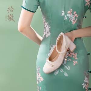 茶艺师配旗袍北京绣花单鞋女软底绸缎民国风复古高跟舞蹈工作防臭