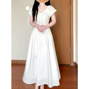法式泡泡袖白色质感显瘦连衣裙子2024年春夏季新款时尚绝美长裙子