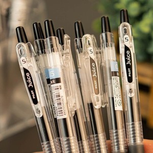 日本PILOT百乐笔juice果汁笔按动式中性笔黑色0.5mm速干水笔笔芯