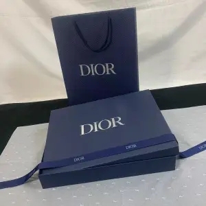 迪奥dior蓝色衣服外套衬衫礼盒空盒卫衣围巾盒子包装袋礼品袋纸袋