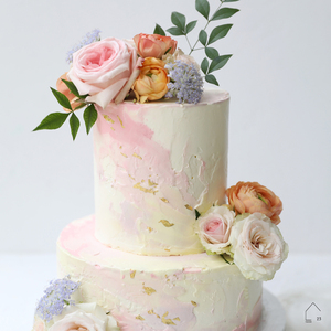 双层玫瑰花生日蛋糕