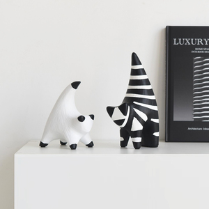 高级感抽象艺术小猫现代样板间酒柜书房家居装饰品摆件创意摆设