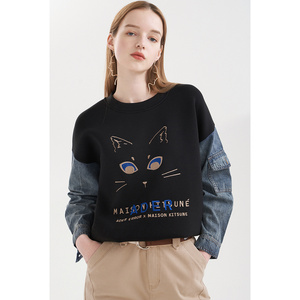 影儿诗篇女装2021春季新款年轻个性图案猫设计圆领卫衣女