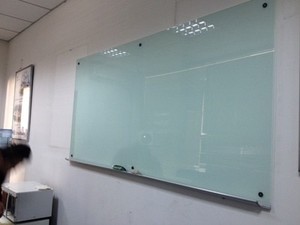 定制无框无磁性钢化烤漆玻璃白板120*150cm会议室办公写字板挂式