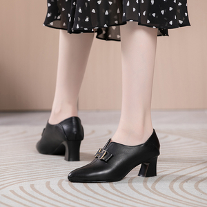 真皮拉丁舞鞋成年女士跳舞鞋软底中高跟舞蹈鞋交谊广场舞摩登女鞋