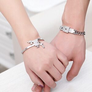 同心锁情侣手链.