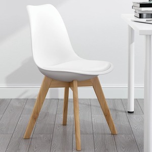 实木椅子餐椅家用伊姆斯椅北欧靠背餐桌椅子简约现代塑料餐桌凳