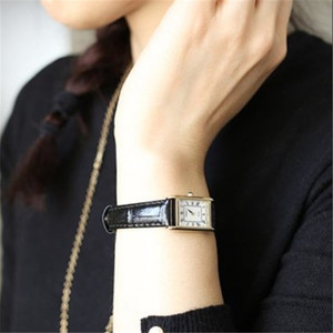 精工SEIKO手表太阳能简约时尚方形皮带腕表男女表SUP250 SWR054