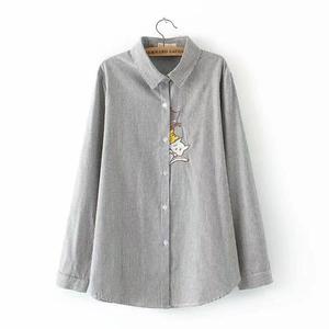 大码女装韩版秋新款200斤宽松显瘦条纹衬衣小猫棉外搭长袖衬衫