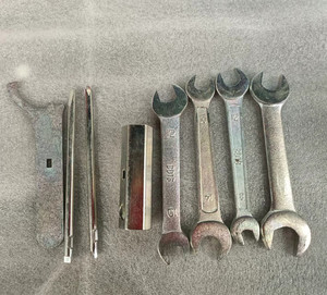 新大洲本田125摩托车随车工具,螺丝刀,起子等包邮