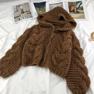 粗棒针毛衣粗线短款