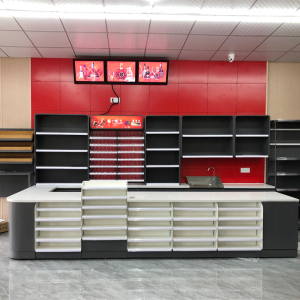 美宜佳便利店收银台