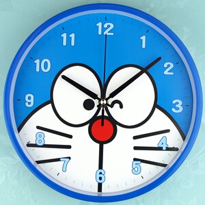 卡通可爱叮当猫哆啦a梦静音时钟家用客厅儿童房kt猫创意墙壁挂钟