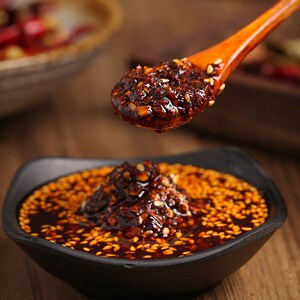 成都风味香辣麻辣手工辣椒油210克商用辣椒酱凉拌菜调料油泼辣子
