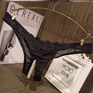 私密按摩大珍珠内裤女内入超大颗粒丁字裤情趣双排性感纯欲蕾丝.