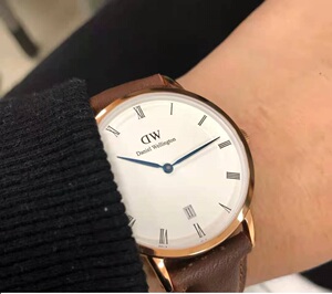 丹尼尔惠灵顿dw手表男士蓝针女士 34mm 38mm真皮鳄鱼纹石英情侣表