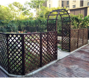 院墙围栏遮挡隐私一楼小院围栏防腐木栅栏花园露台户外篱笆阳台