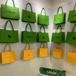 品牌定制绿色毛毡包手提袋简约托特包字母百搭手提包支持来图定制