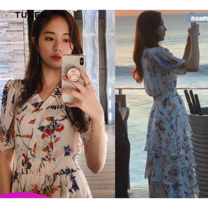 正品tuxee吴英珠明星同款2020夏新款v领碎花连衣裙法国小众长裙蛋