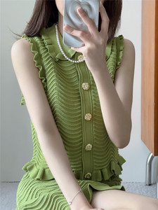 兔丑丑 SD纯元显白橄榄绿 早春波浪纹精致针织马甲半裙两件套装女