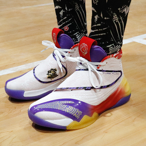 安踏篮球鞋kt6汤普森6代/六代男高帮耐磨防滑篮球战靴112041101