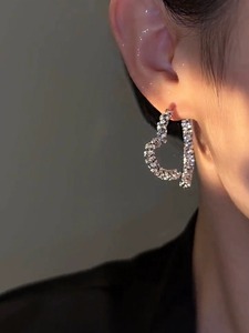 法国【设计师】Rubelerd 纯银轻奢高级感满钻爱心型耳环时尚洋气