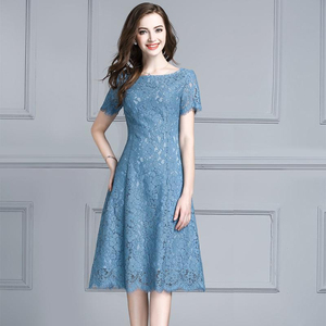 法式女装雾霾蓝蕾丝裙夏装新款气质通勤短袖A字裙修身显瘦连衣裙