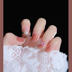 指甲贴片美甲成品短款新娘