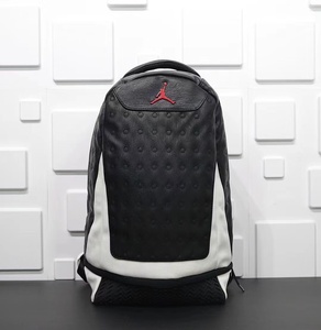 aj13双肩包大容量篮球背包飞人学生书包运动户外初高中电脑旅行包