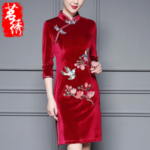 中年人旗袍妈妈装
