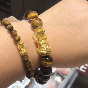 香港代购 周大福专柜正品 足金貔貅 虎眼石 手链